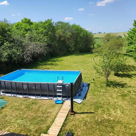 Chez L'habitant Pour Naturistes Fkk * Ville-sur-Yron